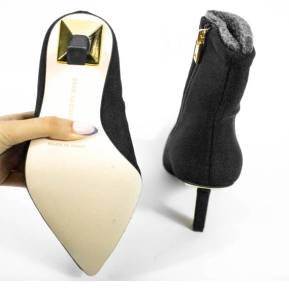 Good American Pointed Toe Stiletto Heeled Ankle Booties - Black - Picture 9 of 11
